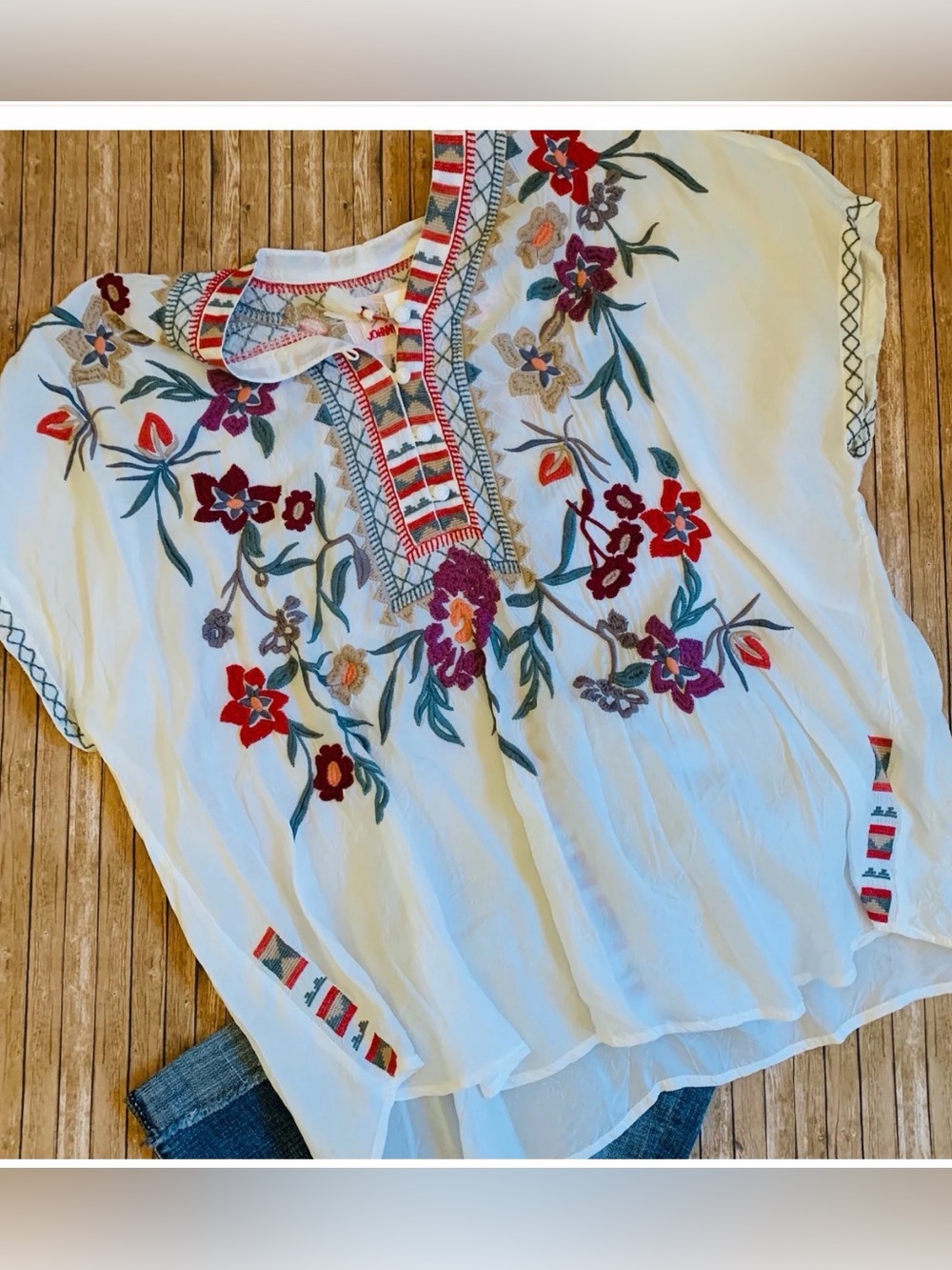Johnny Was Biya Boho Embroidered White Floral Peasant Top